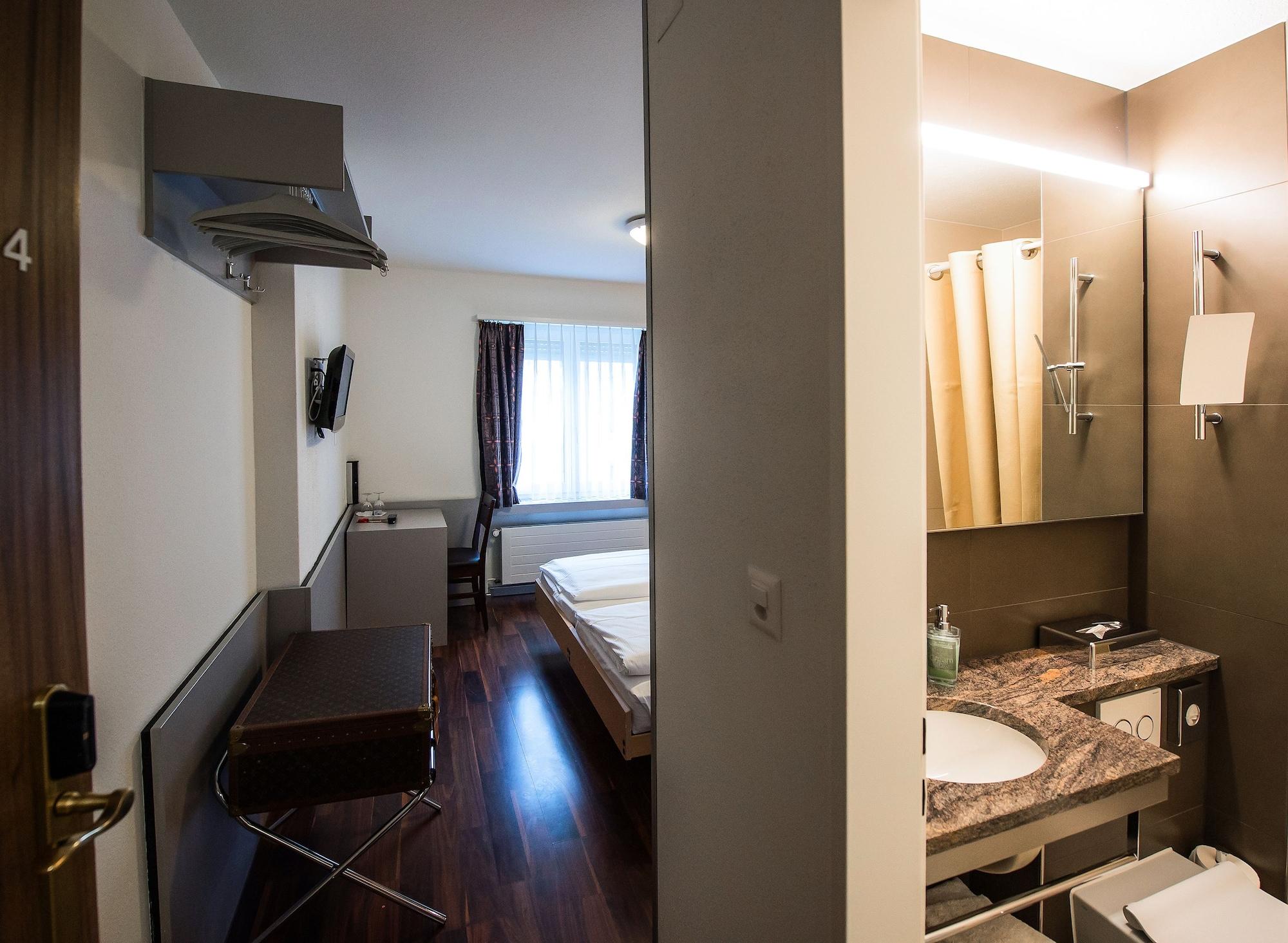 Alexander Guesthouse Zurich Old Town Dış mekan fotoğraf