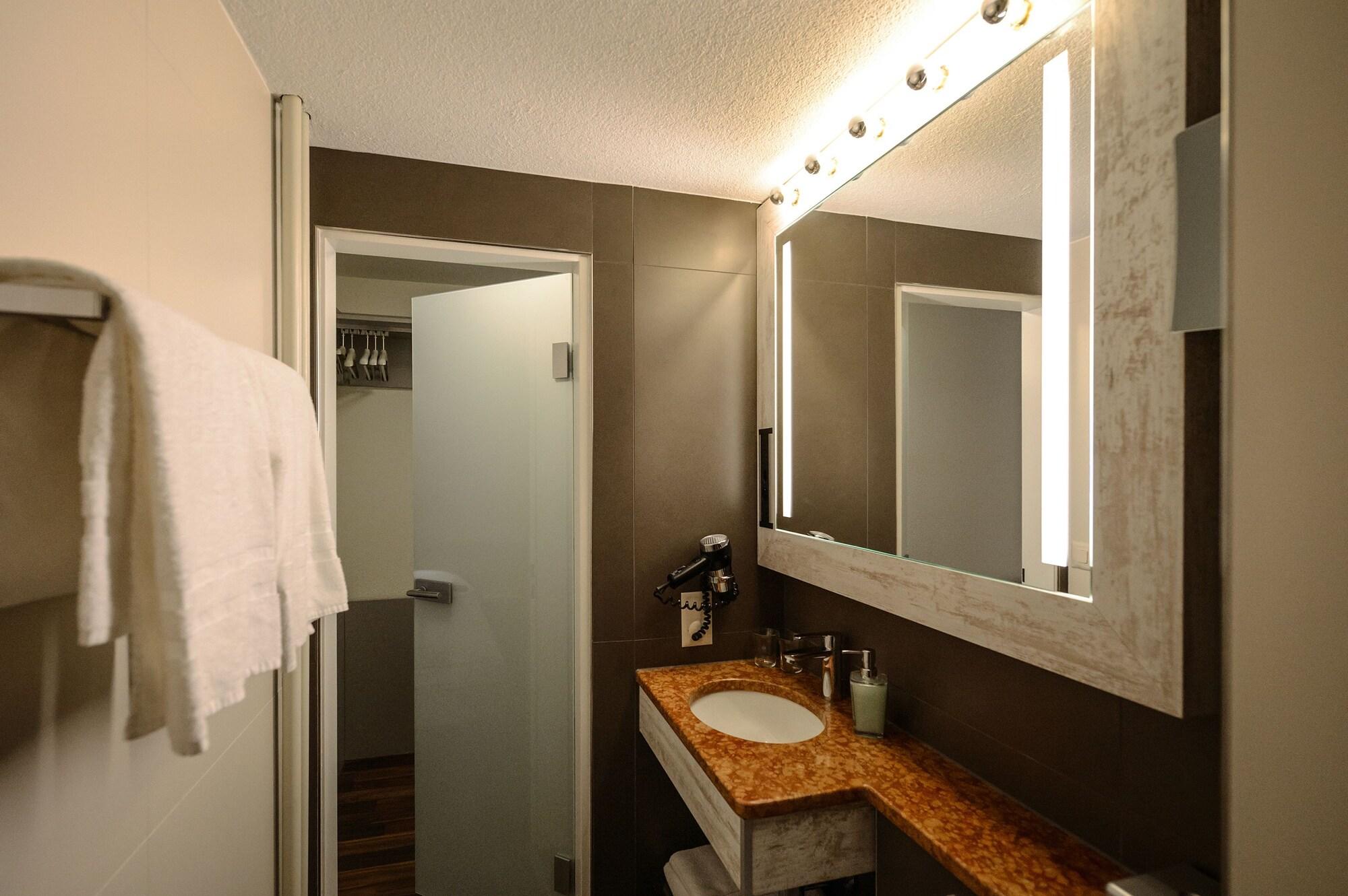 Alexander Guesthouse Zurich Old Town Dış mekan fotoğraf