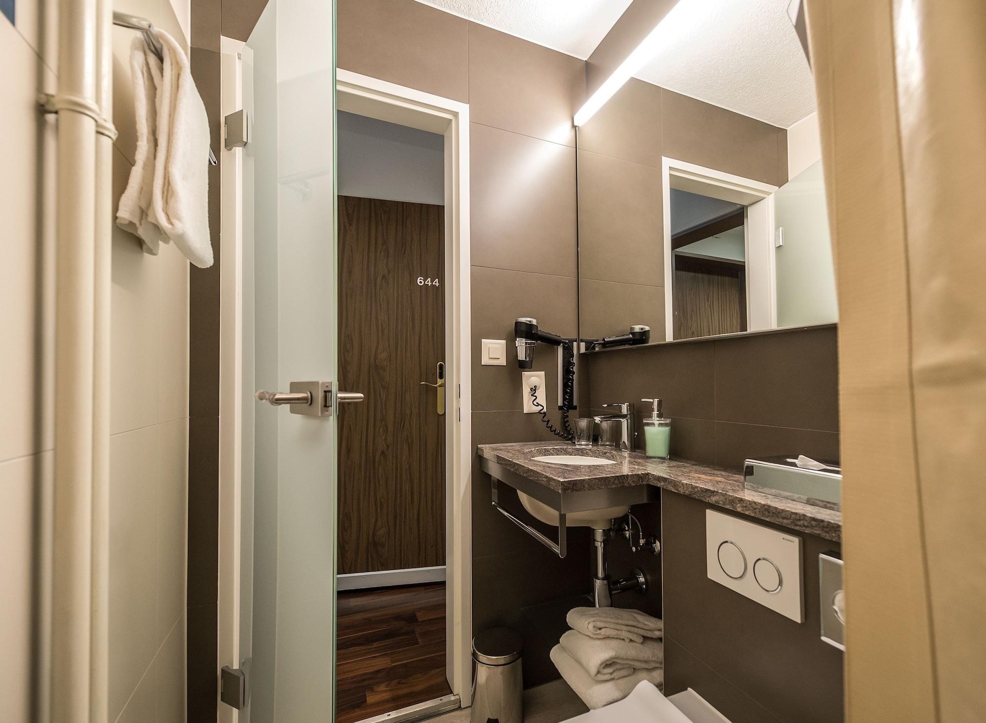 Alexander Guesthouse Zurich Old Town Dış mekan fotoğraf