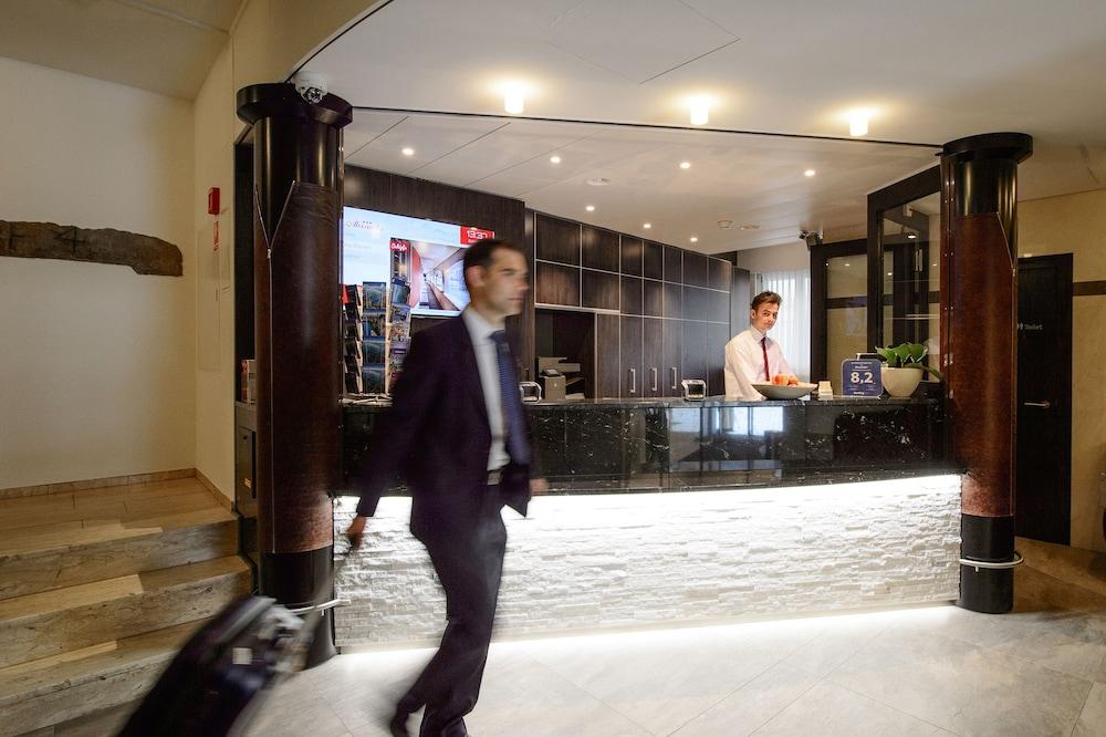 Alexander Guesthouse Zurich Old Town Dış mekan fotoğraf