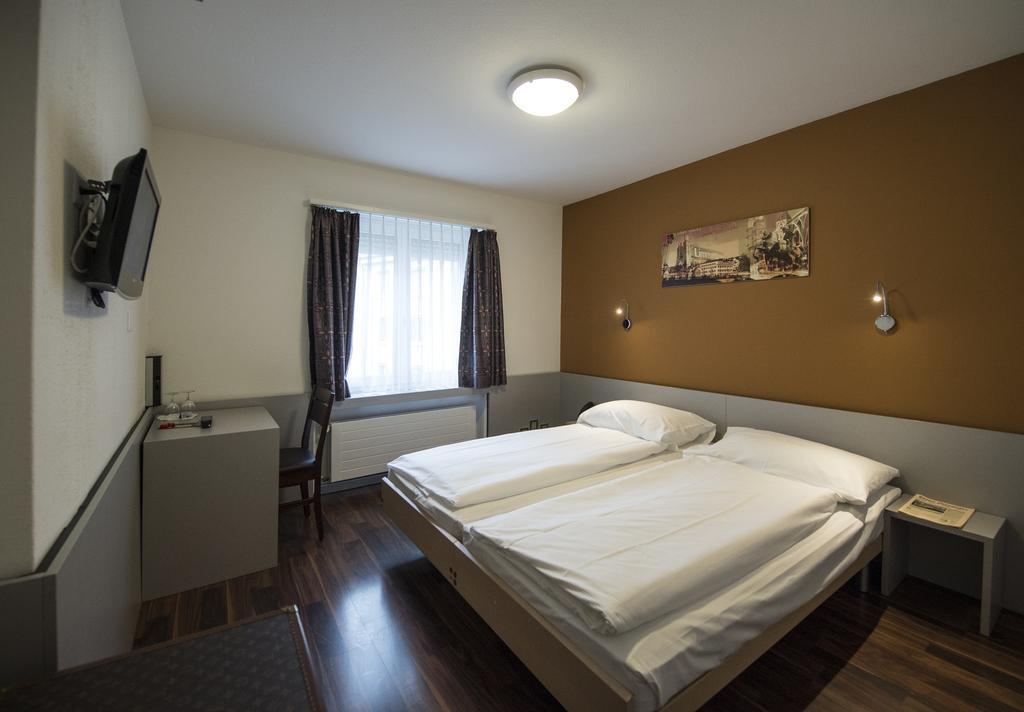 Alexander Guesthouse Zurich Old Town Oda fotoğraf