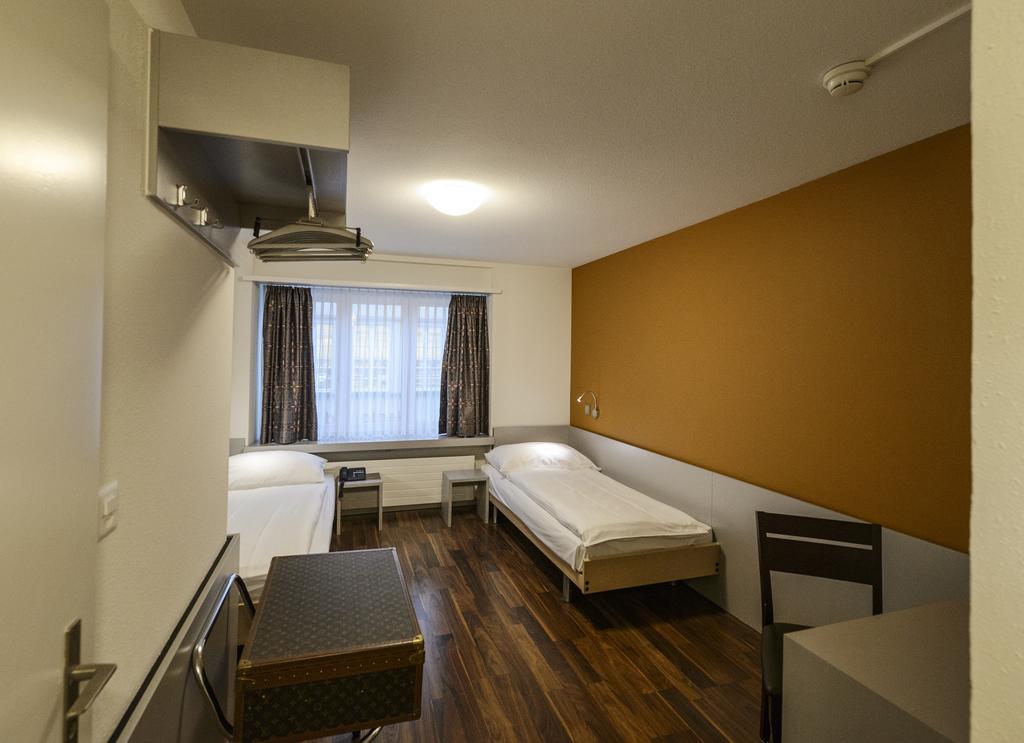 Alexander Guesthouse Zurich Old Town Oda fotoğraf