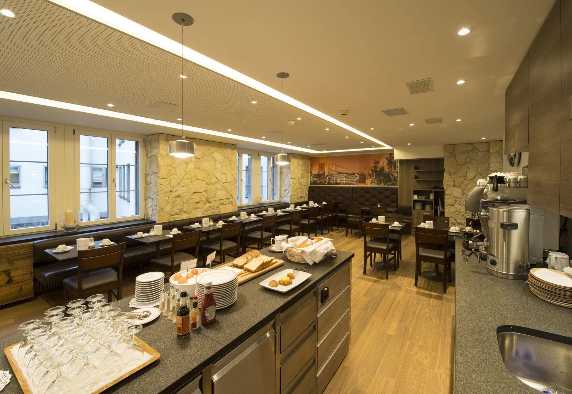 Alexander Guesthouse Zurich Old Town Dış mekan fotoğraf