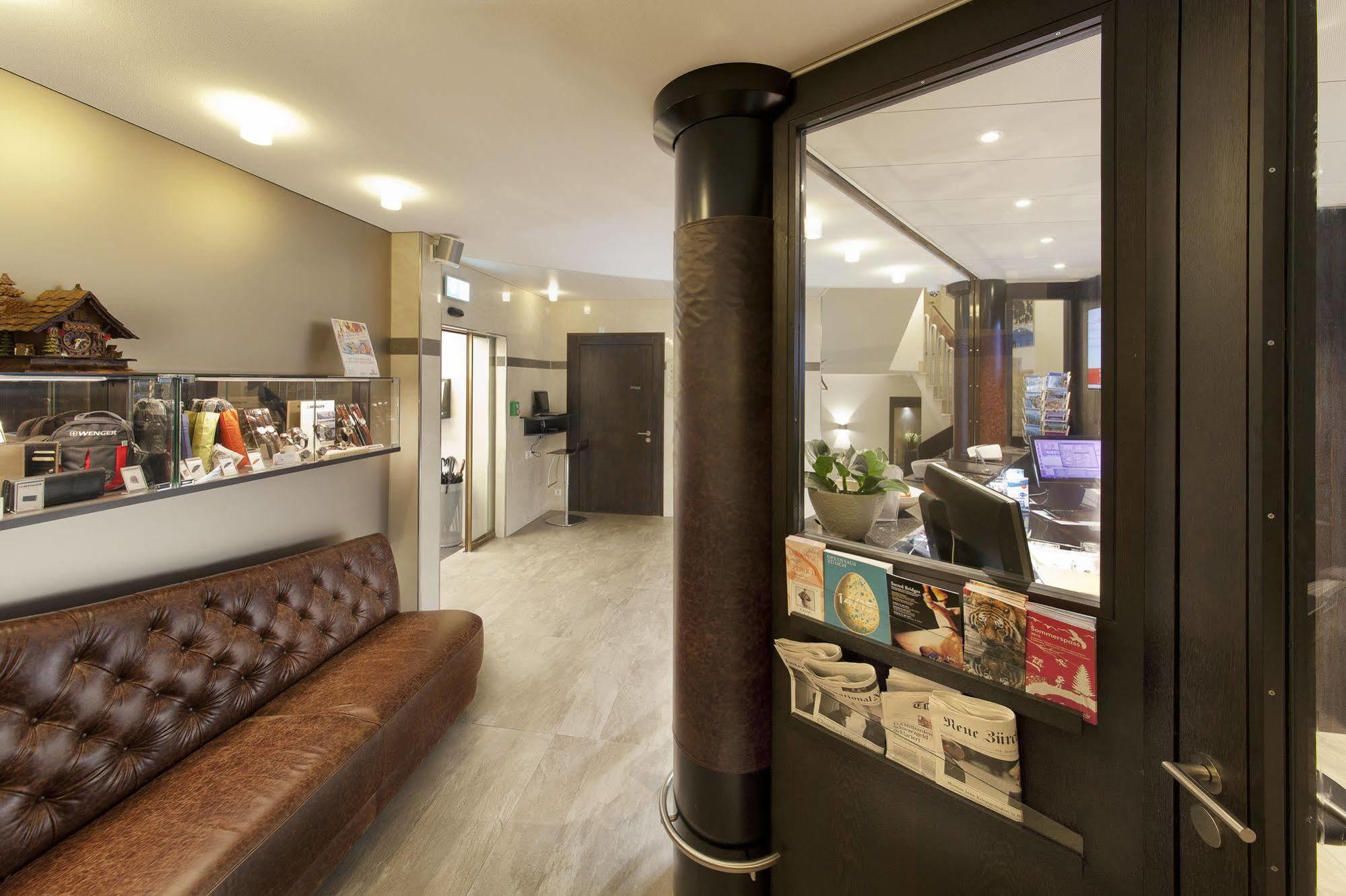 Alexander Guesthouse Zurich Old Town Dış mekan fotoğraf
